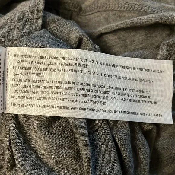 A&F Gray romper - Picture 4 of 4